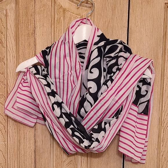 Gretchen Scott Designs wrap/ scarf - Picture 8 of 9